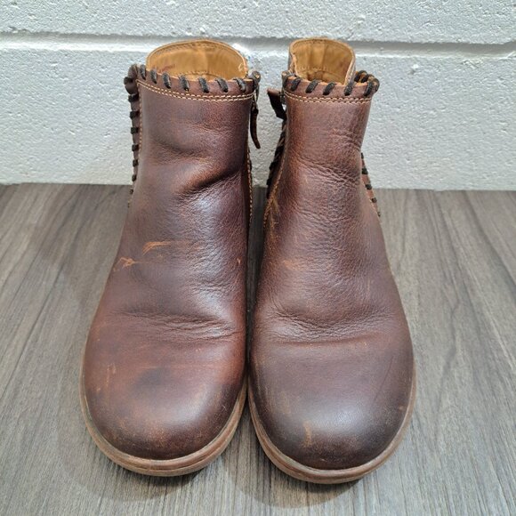 Comfortiva Align Leather Weatherproof Ankle Boots Women's Size 8W Brown Zip Side - Picture 3 of 8